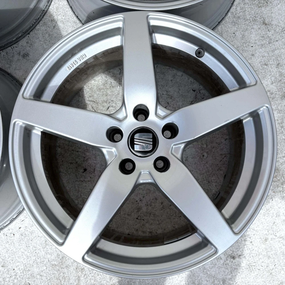 ALU SEAT ALHAMBRA LEON EXEO ATECA 18" 5X112