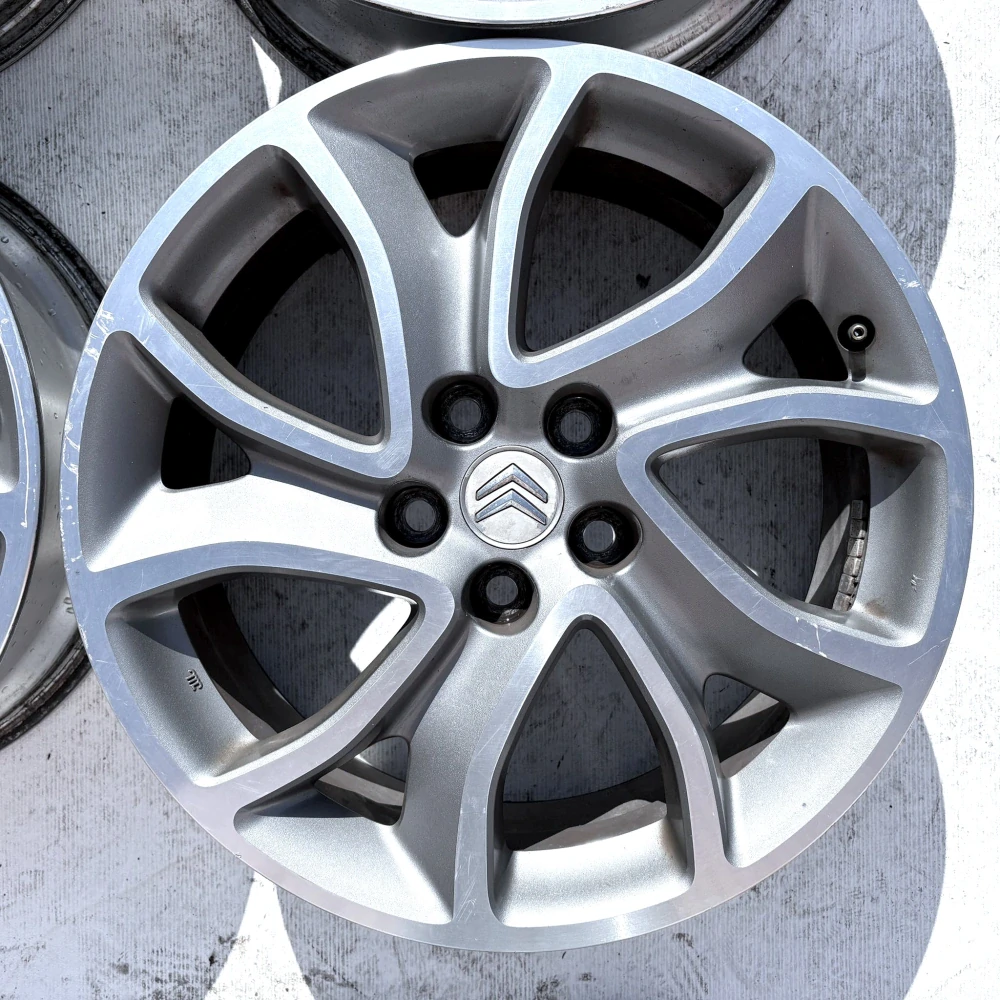 CITROEN C4 AIRCROSS 18" 5X114,3