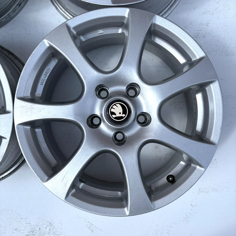 SKODA OCTAVIA SUPERB YETI KAROQ 16" 5X112 ET40