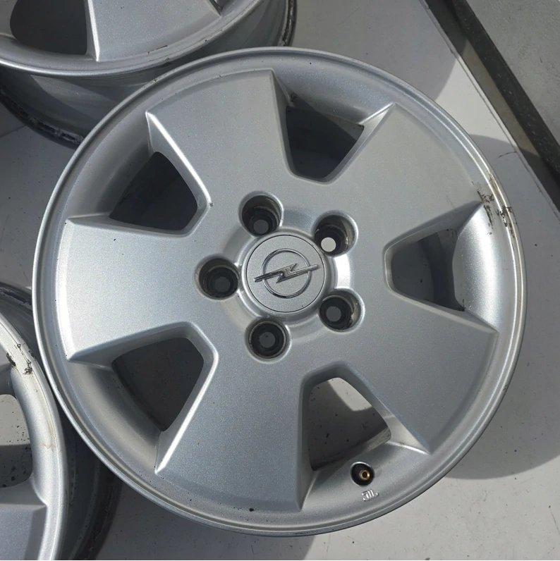 OPEL ASTRA III ZAFIRA A VECTRA 15'' 5x110 ET49