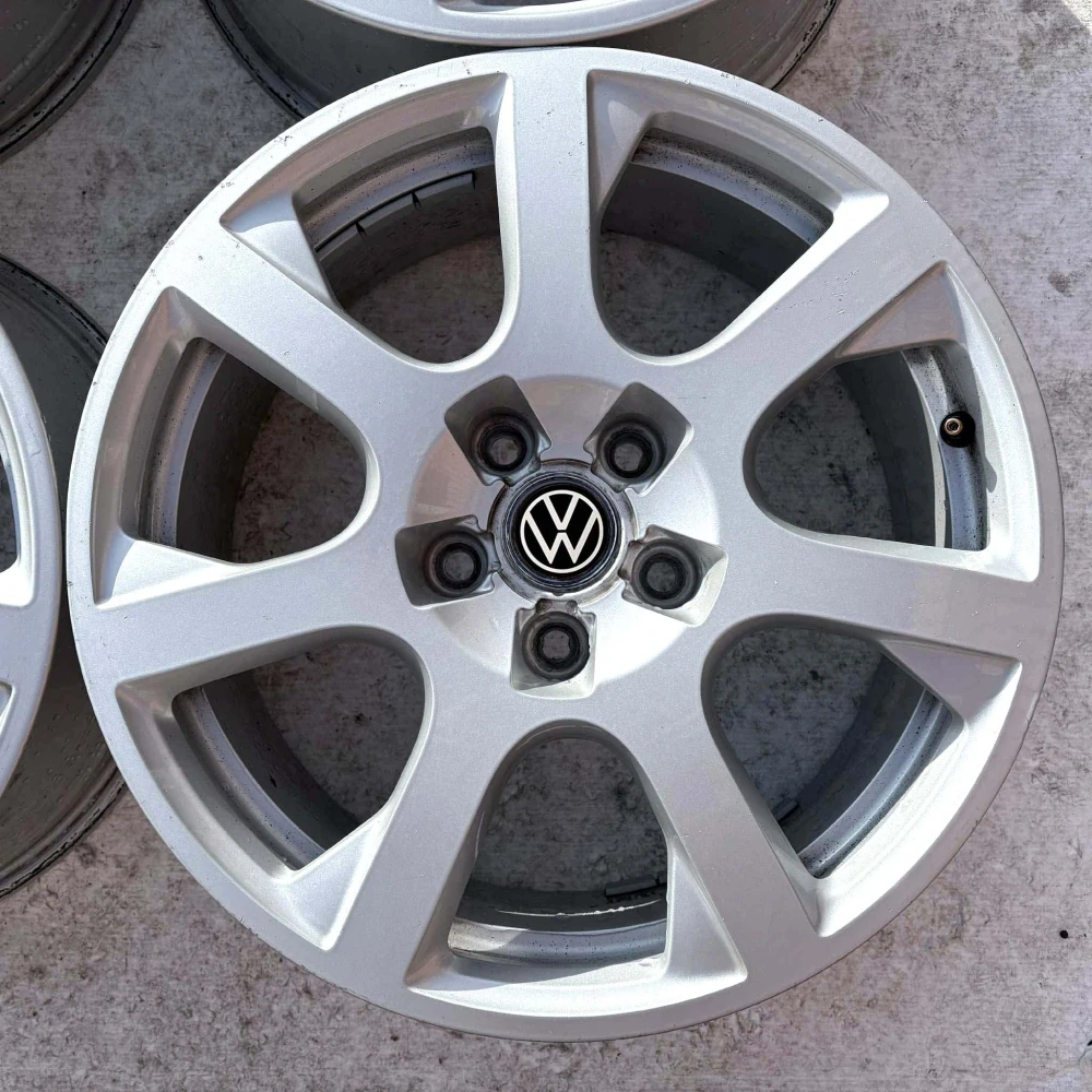 VW PASSAT T-ROC TIGUAN SHARAN GOLF 17" 5X112