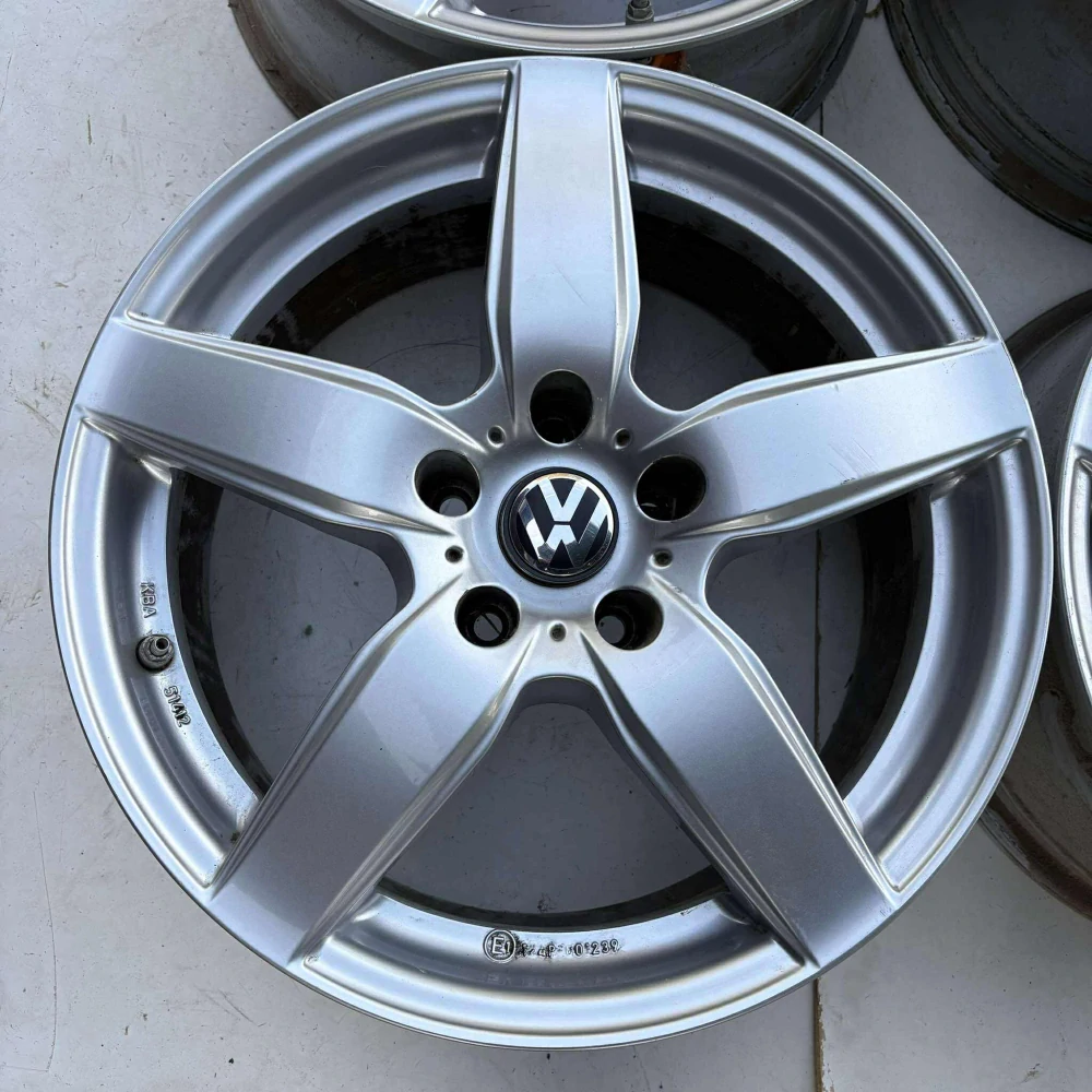 VW PASSAT TIGUAN ARTEON SHARAN 17''