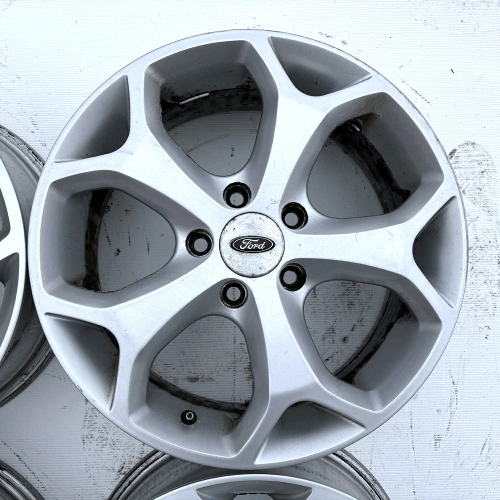 Ford Mondeo Focus C MAX S MAX TOURNEO CONNECT 16"