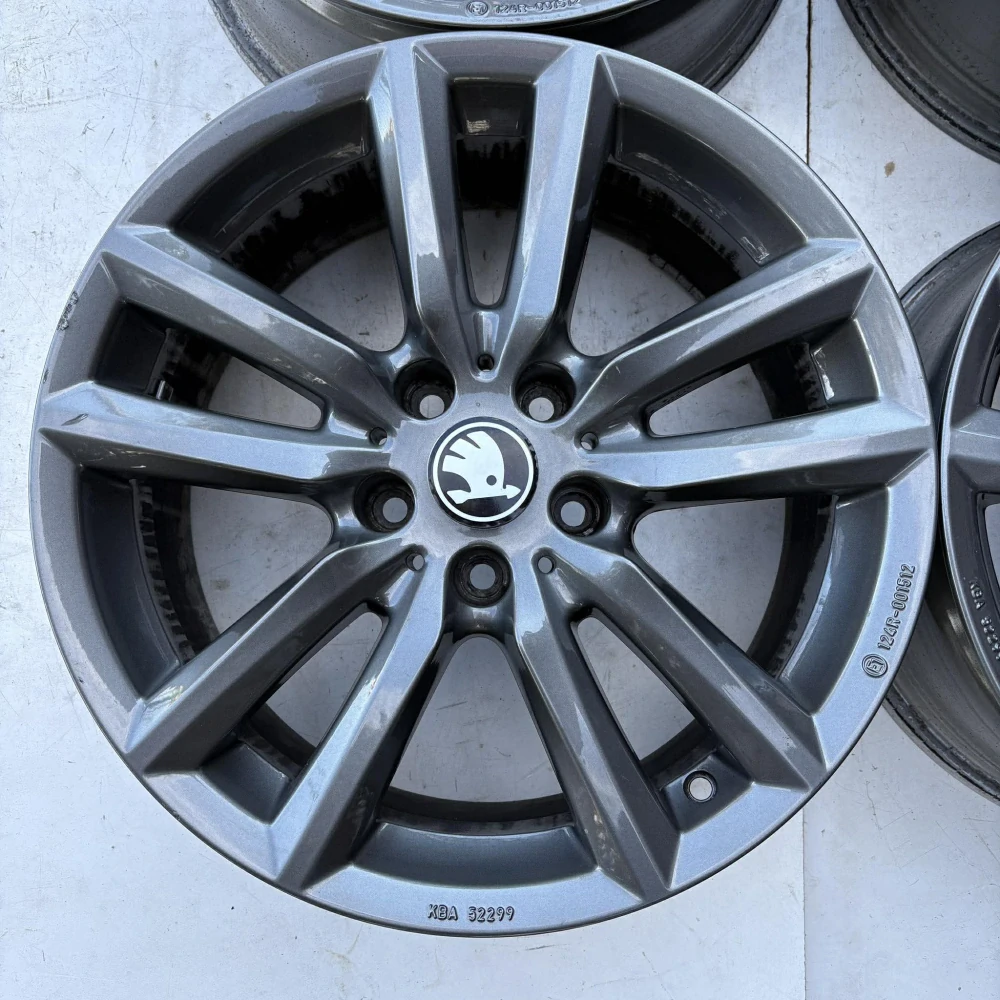ŠKODA SUPERB YETI OCTAVIA 17"