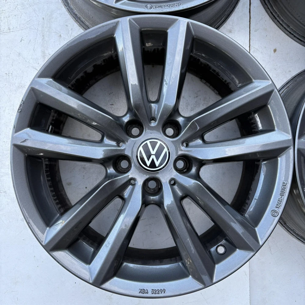 VW GOLF PASSAT TIGUAN SHARAN 17"