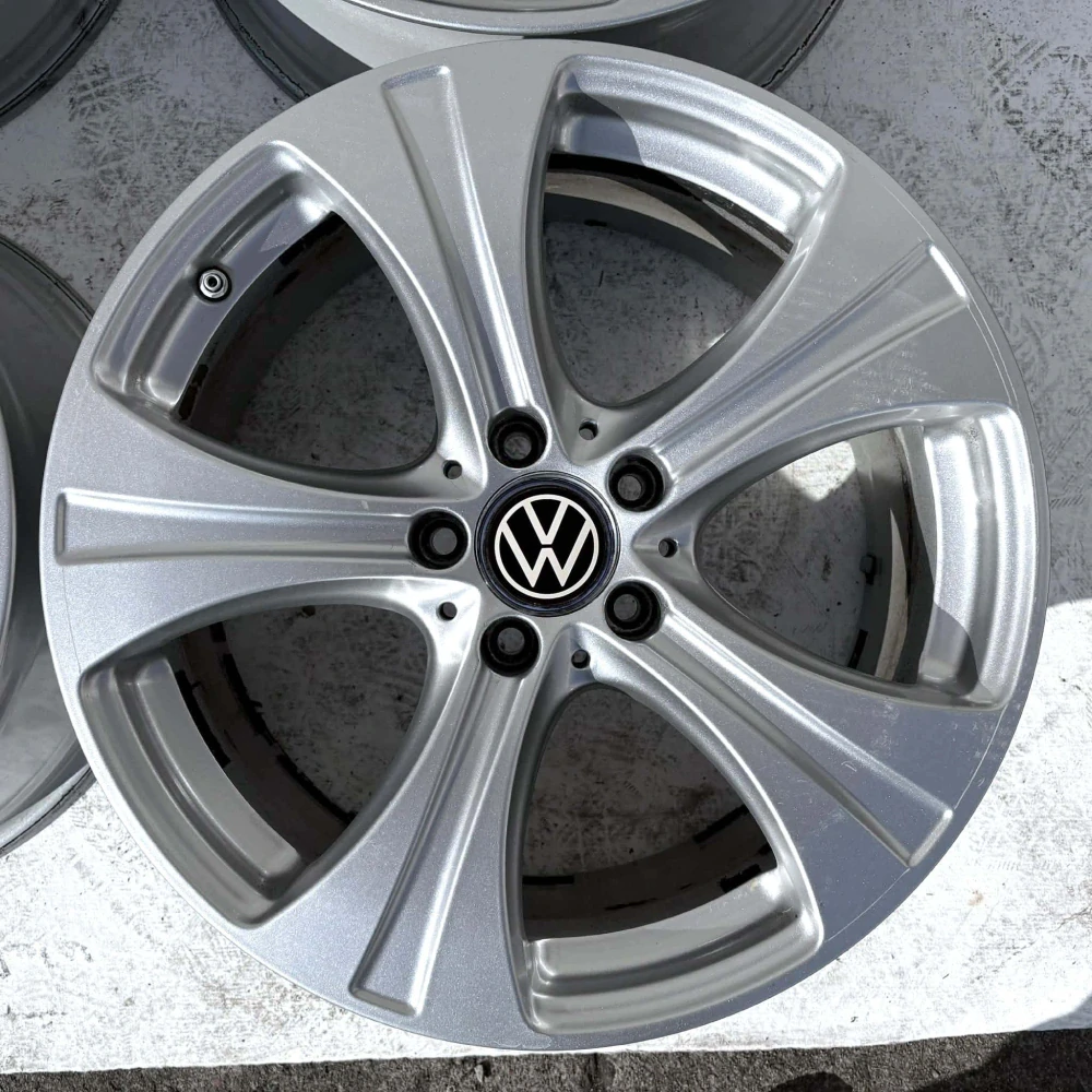 VW TIGUAN PASSAT SHARAN GOLD 18" 5X112 ET38