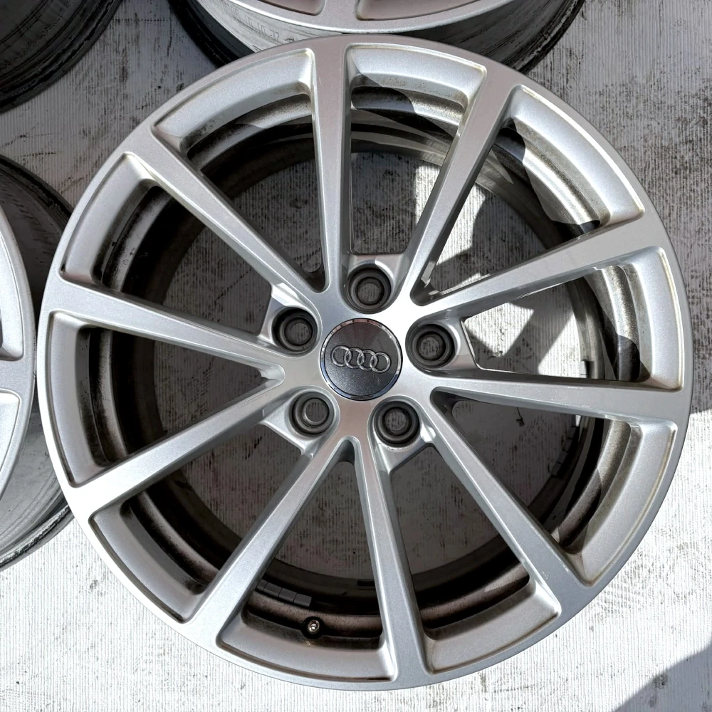 ORIGINÁLNÍ ALU AUDI A6 C8 17" 5X112 ET36