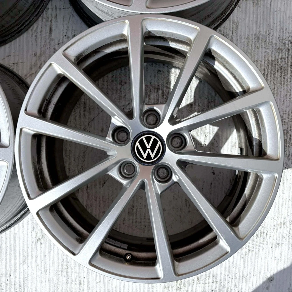 VW PASSAT TIGUAN SHARAN 17" 5X112 ET36