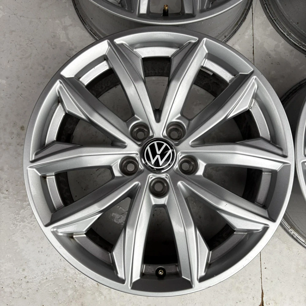 VW PASSAT GOLF TIGUAN CADDY 17"