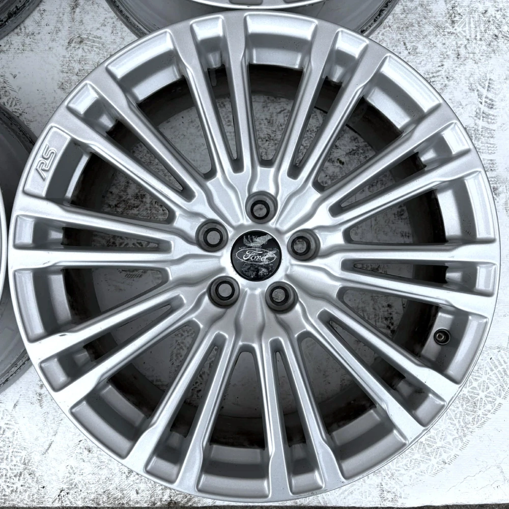 FORD FOCUS RS KUGA EDGE PUMA 19" 5X108 ET50