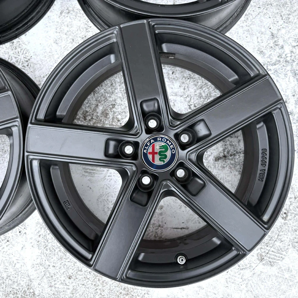 ALFA ROMEO GUILIETTA 159 BRERA SPIDER 16"