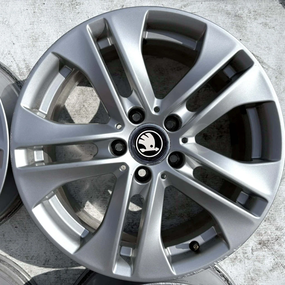 SKODA OCTAVIA SUPERB YETI 17" 5X112