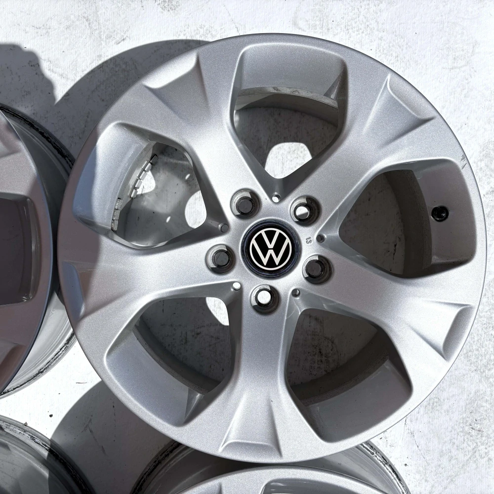 VW T5 T6 MULTIVAN AMAROK 17" 5X120