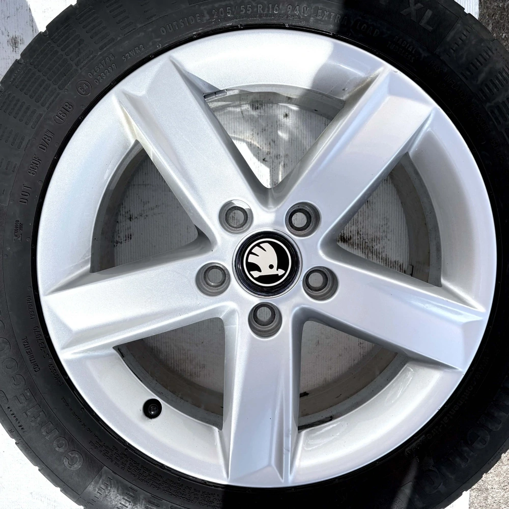 KOLA LETNÍ SKODA OCTAVIA 205/55R16 CONTINENTAL