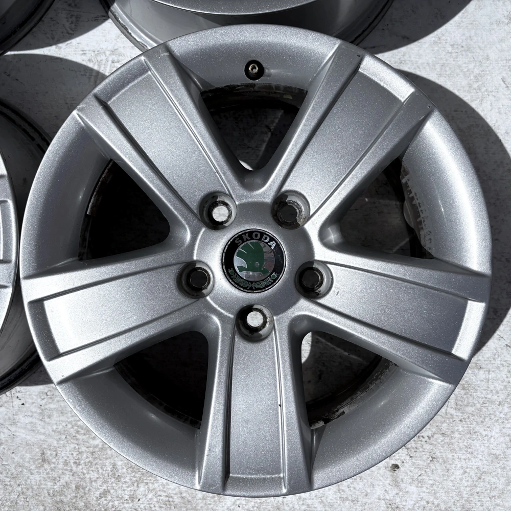 SKODA OCTAVIA 15" 6,5J 5x112 ET50