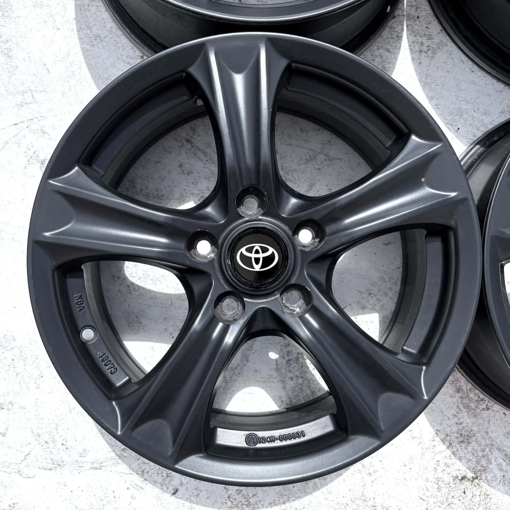 TOYOTA AURIS COROLLA YARIS CROSS 16" 5x114,3