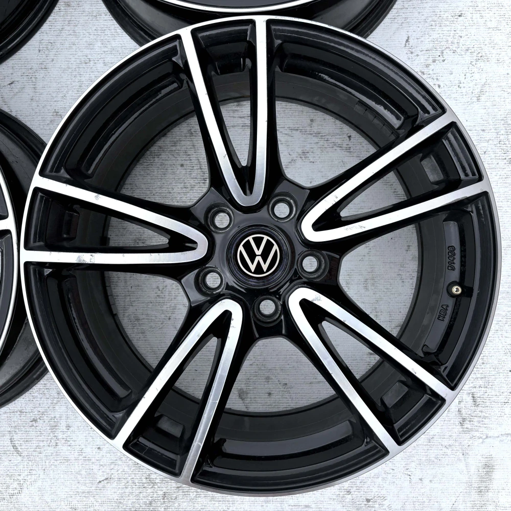 VW GOLF PASSAT TIGUAN 17" 5X112 ET50