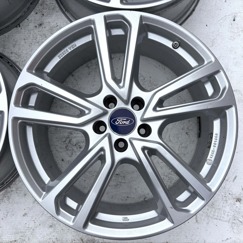 ALU FORD FOCUS MONDEO S-MAX KUGA PUMA 19" 5X108