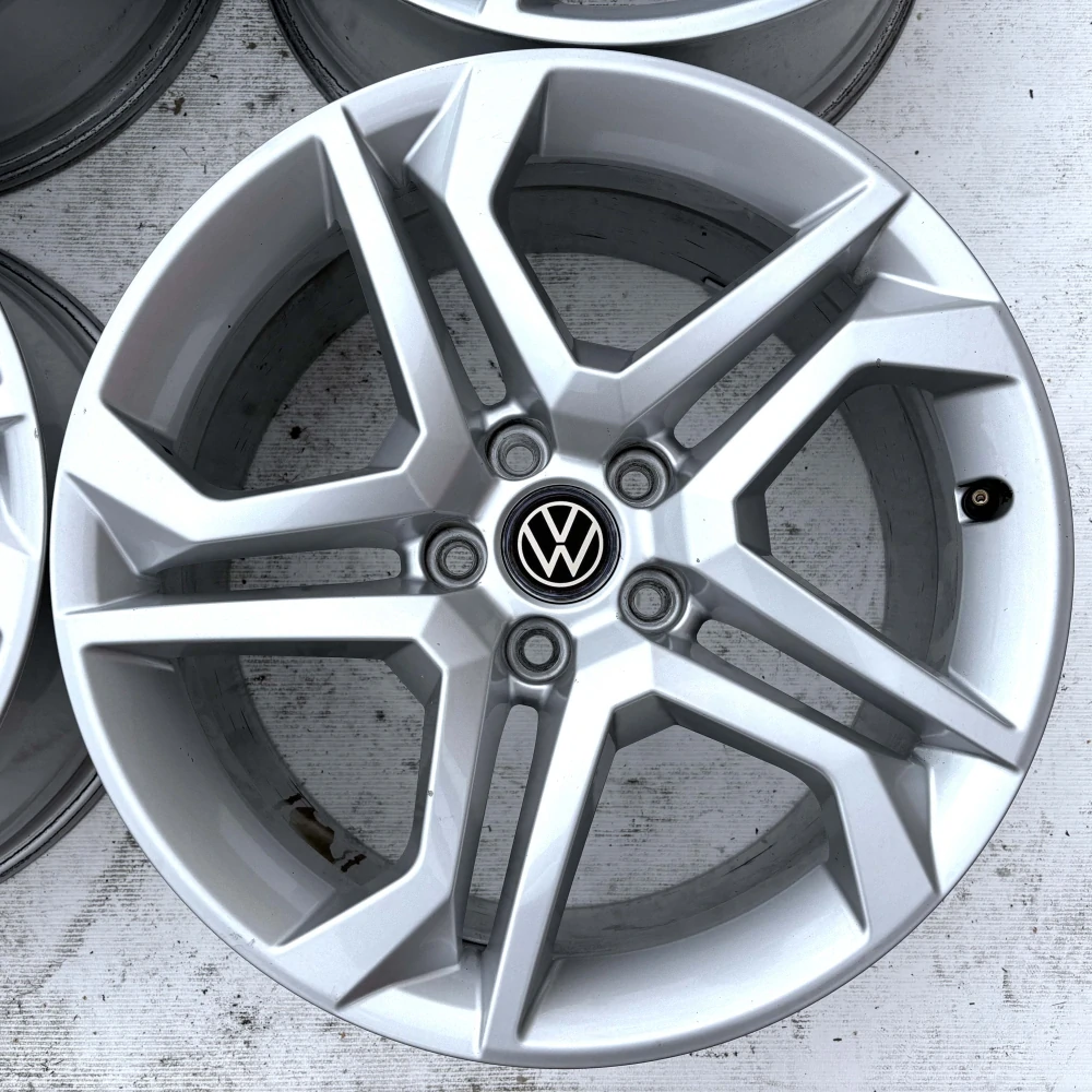 ALU VW PASSAT TIGUAN SHARAN ARTEON CC 18" 5X112