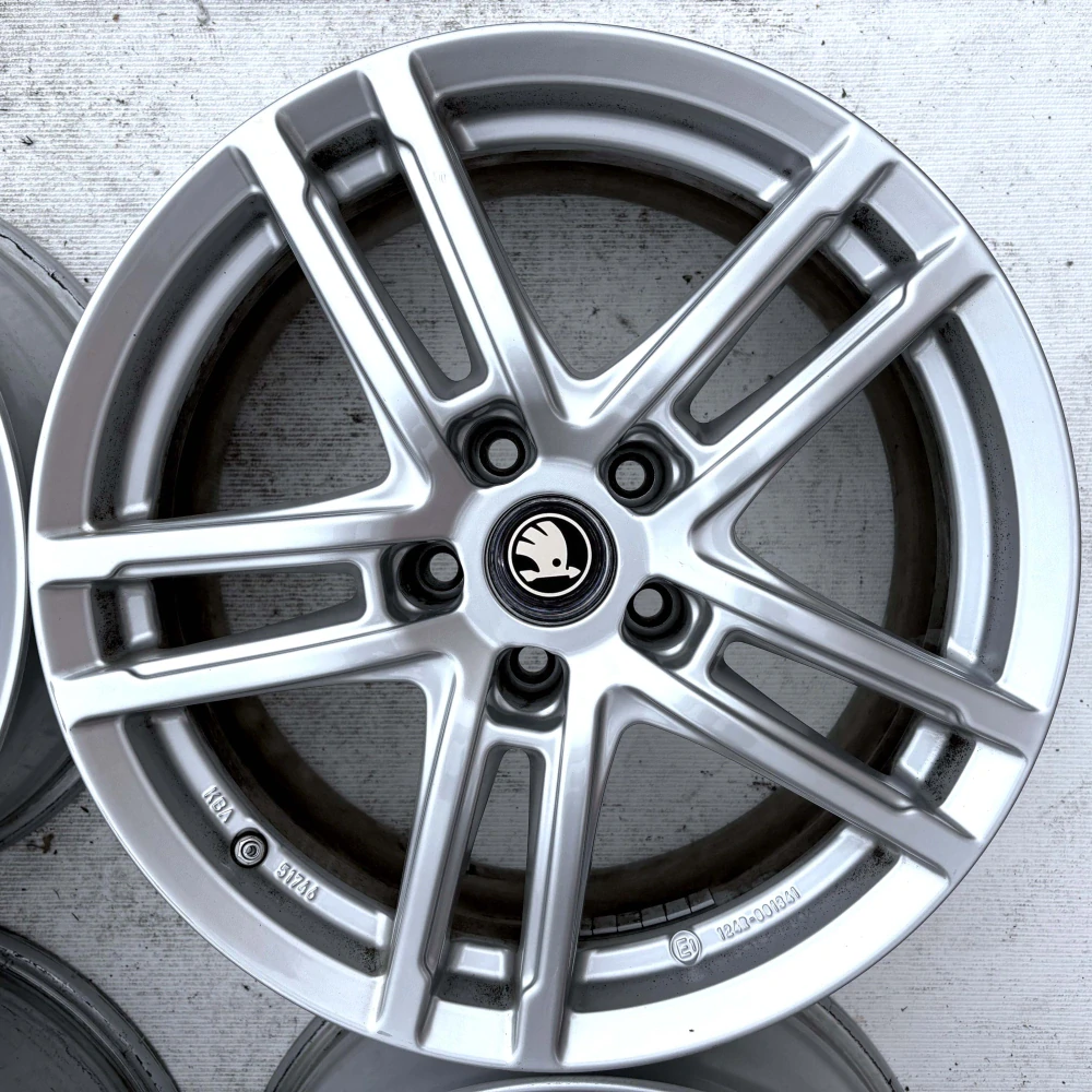 ALU SKODA OCTAVIA SUPERB YETI 17" 5X112 ET36