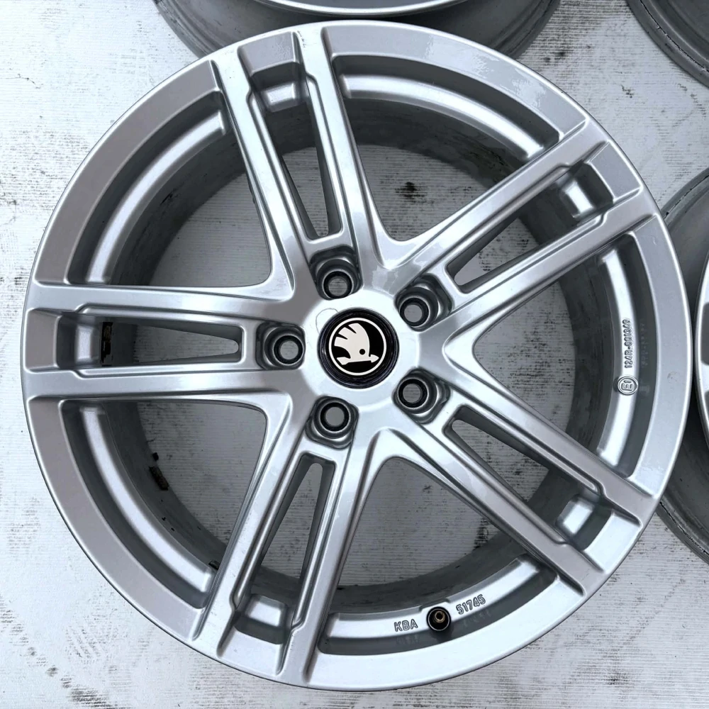 ALU SKODA OCTAVIA 18" 5X112 ET51 7,5J