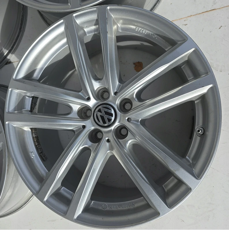 VW PASSAT TIGUAN ARTEON SHARAN 18'' ET30
