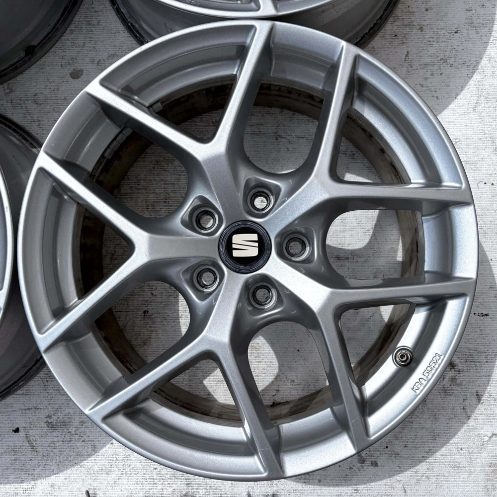 SEAT LEON ATECA ALTEA EXEO 17" 5X112 ET37