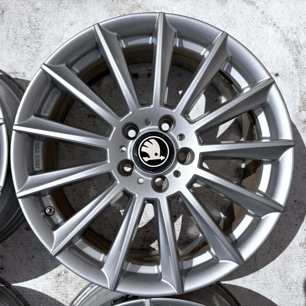 SKODA OCTAVIA 18" 5X112 7,5J ET53