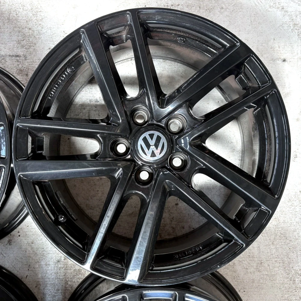 ALU VW GOLF TOURAN CADDY 17" ET52