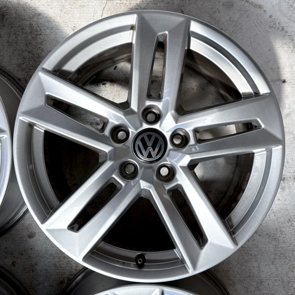 VW PASSAT TIGUAN SHARAN GOLF T-ROC 17" 5X112 ET42