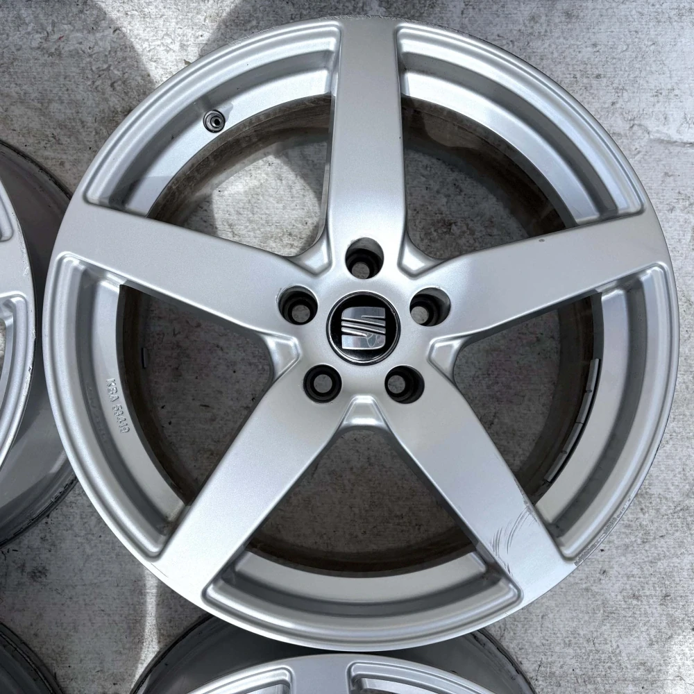 ALU SEAT ALHAMBRA LEON EXEO ATECA 18" 5X112