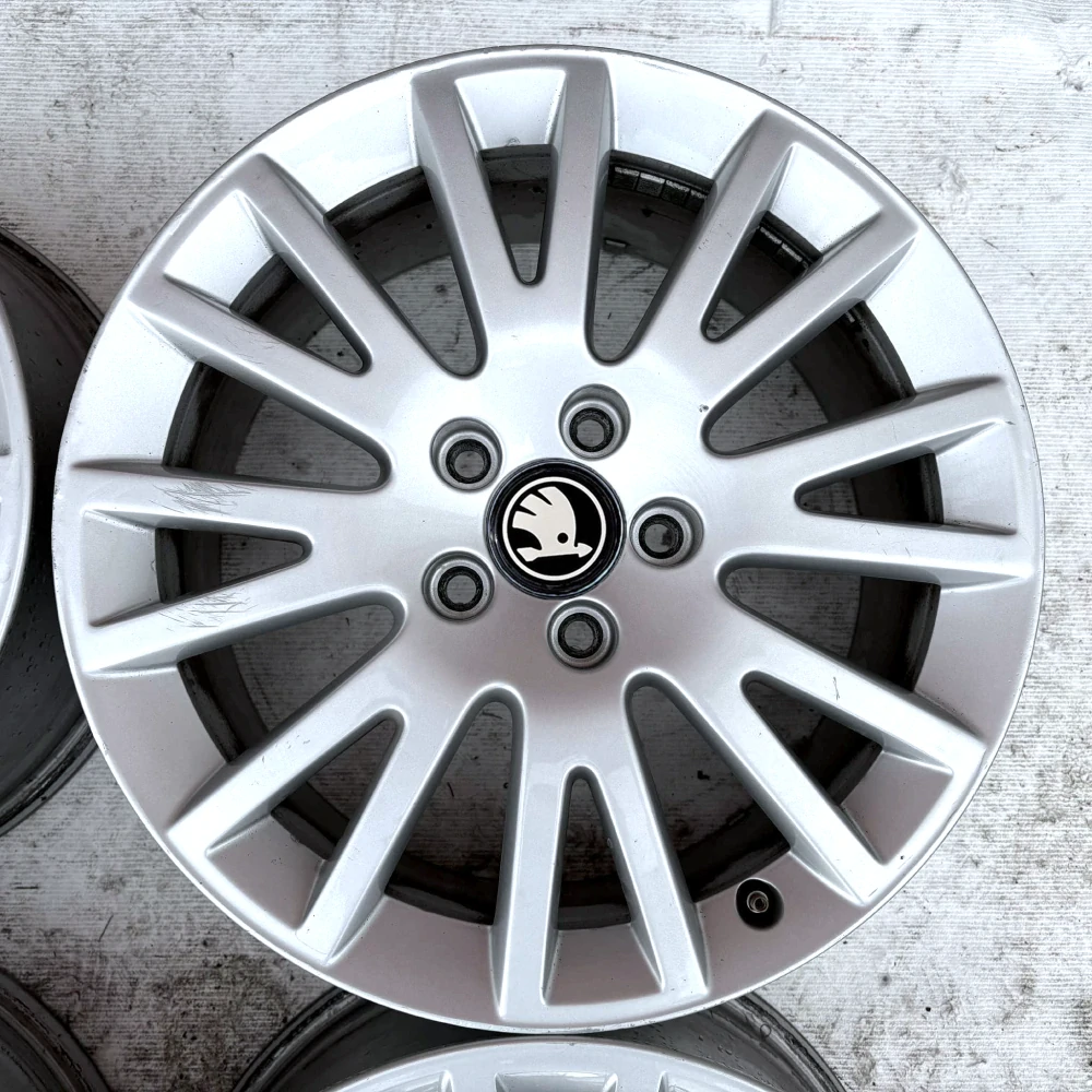 SKODA OCTAVIA II 17" 5X112 7,5J ET56