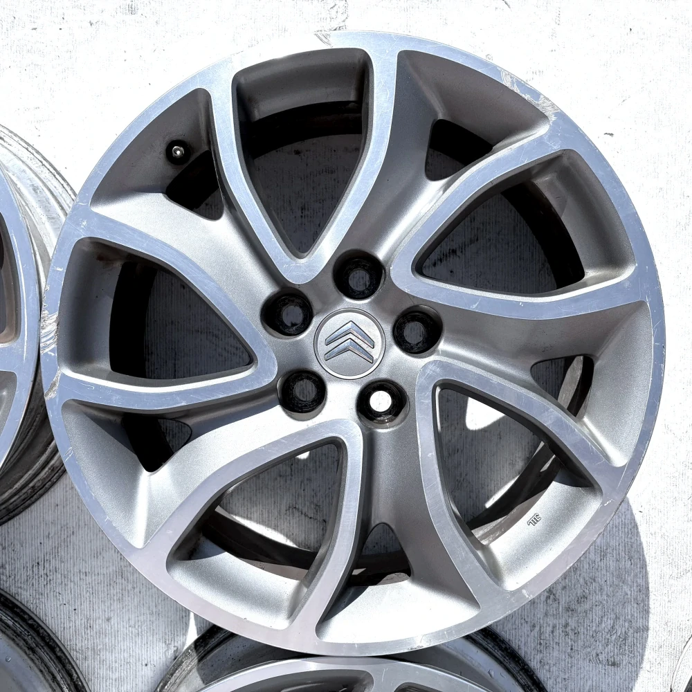 CITROEN C4 AIRCROSS 18" 5X114,3