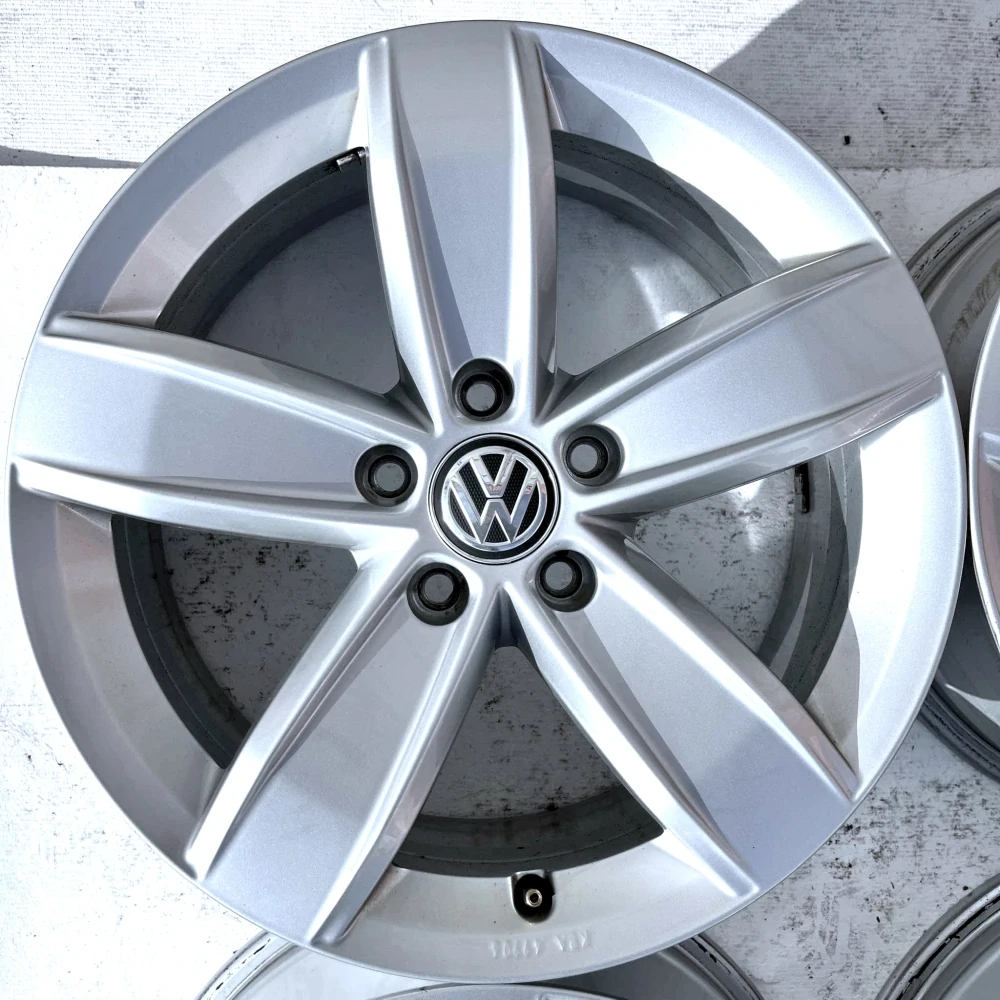 VW PASSAT TIGUAN GOLF T-ROC CADDY TOURAN 17"