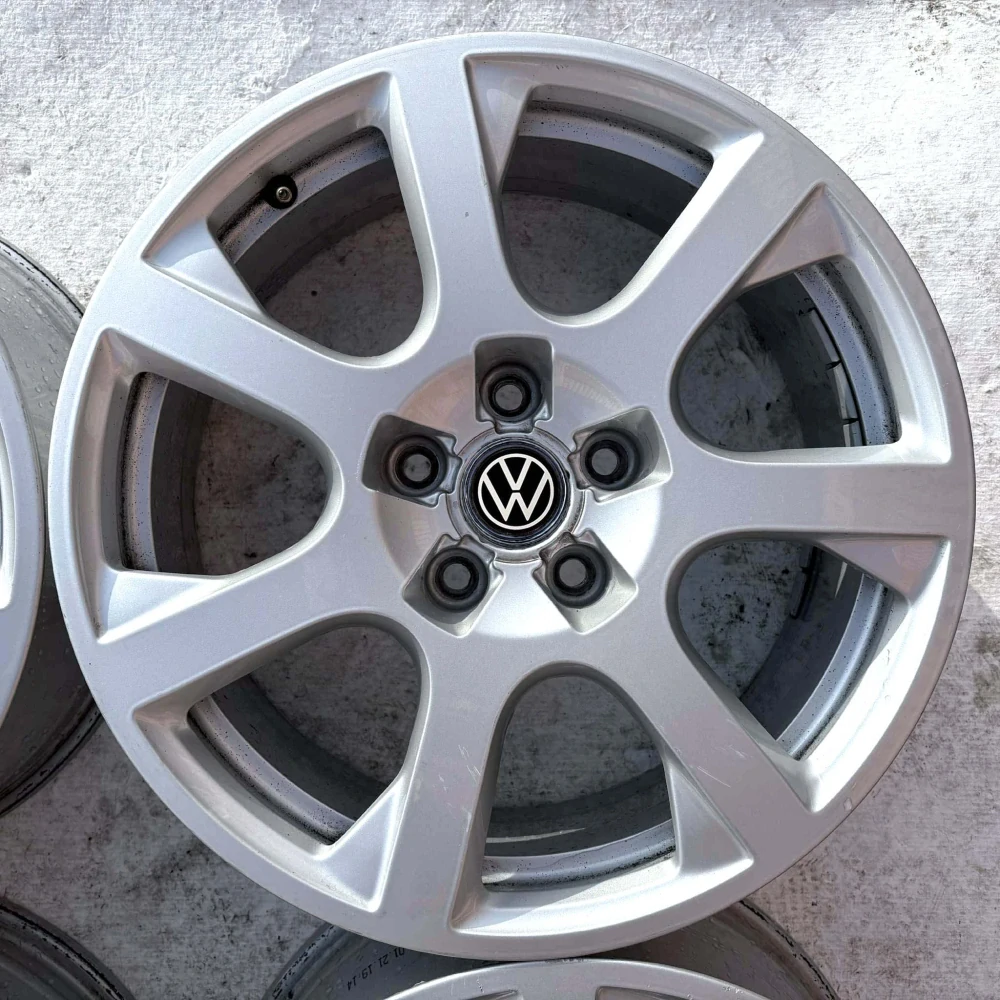 VW PASSAT T-ROC TIGUAN SHARAN GOLF 17" 5X112