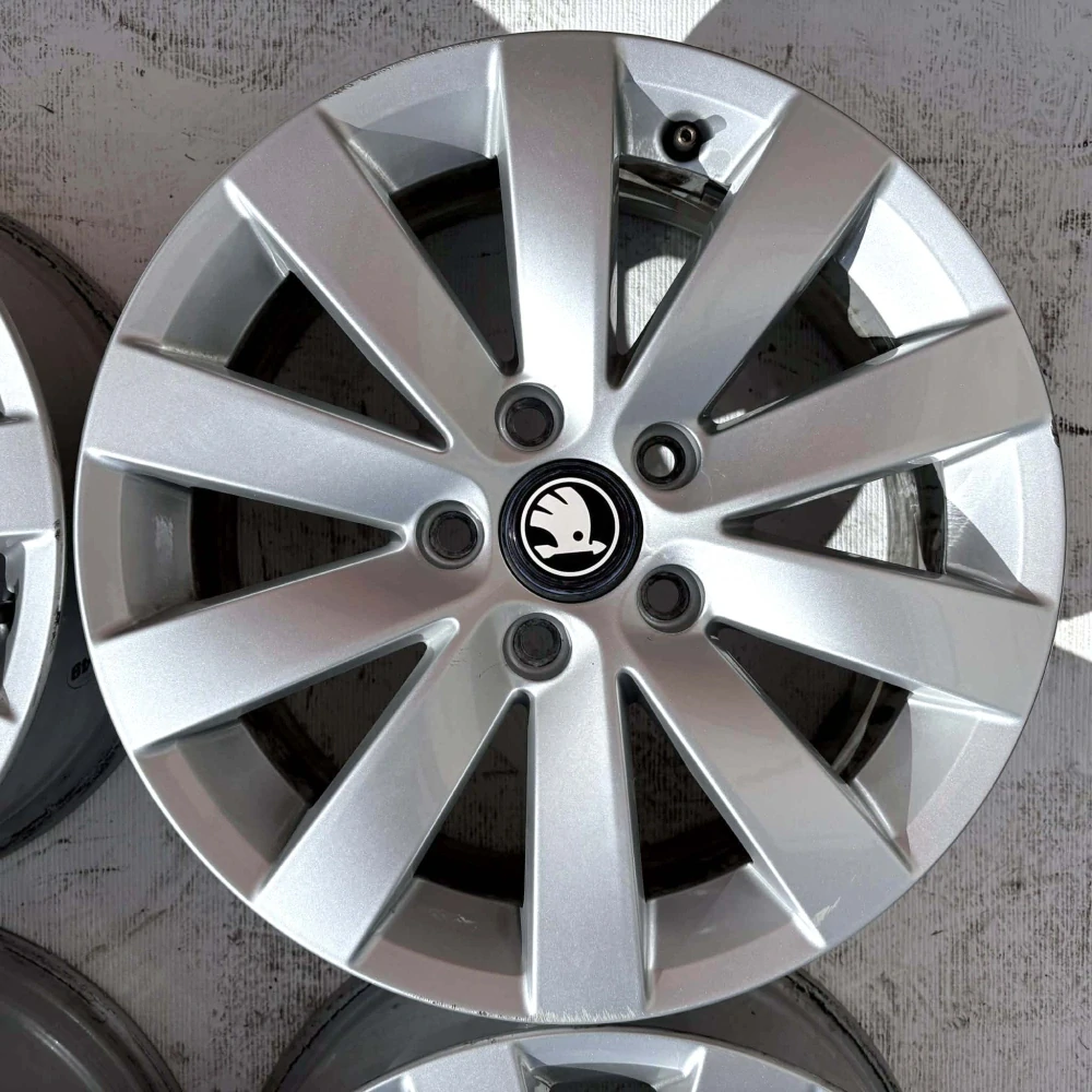 ALU SKODA OCTAVIA SUPERB YETI 16" 5X112