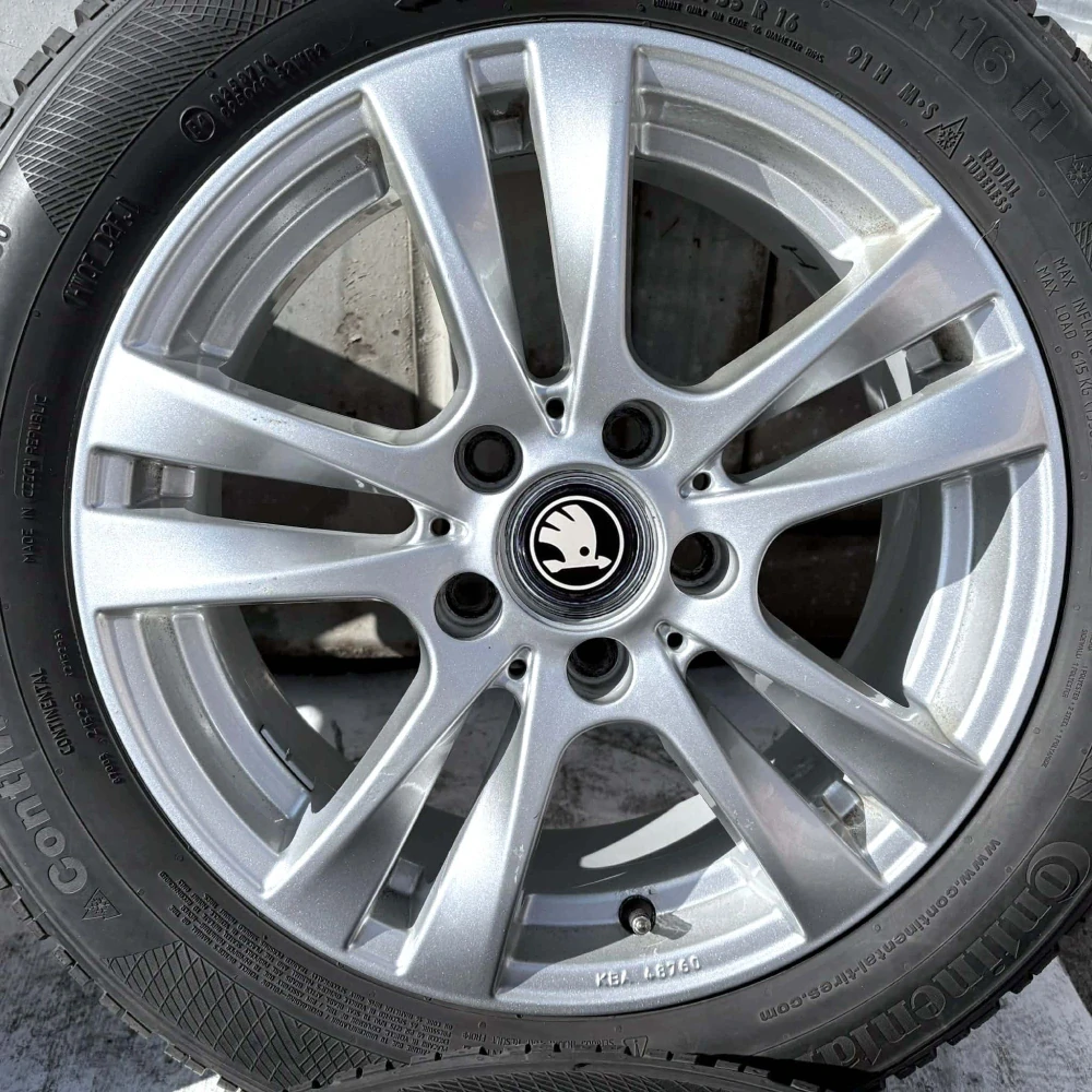 KOLA ZIMNÍ SKODA OCTAVIA SUPERB YETI 205/55R16