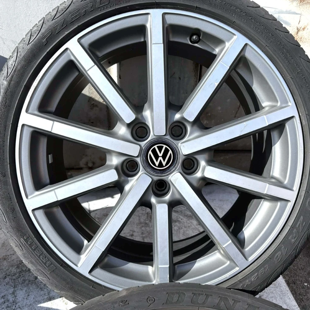 LETNÍ KOLA VW GOLF TOURAN 225/40R18
