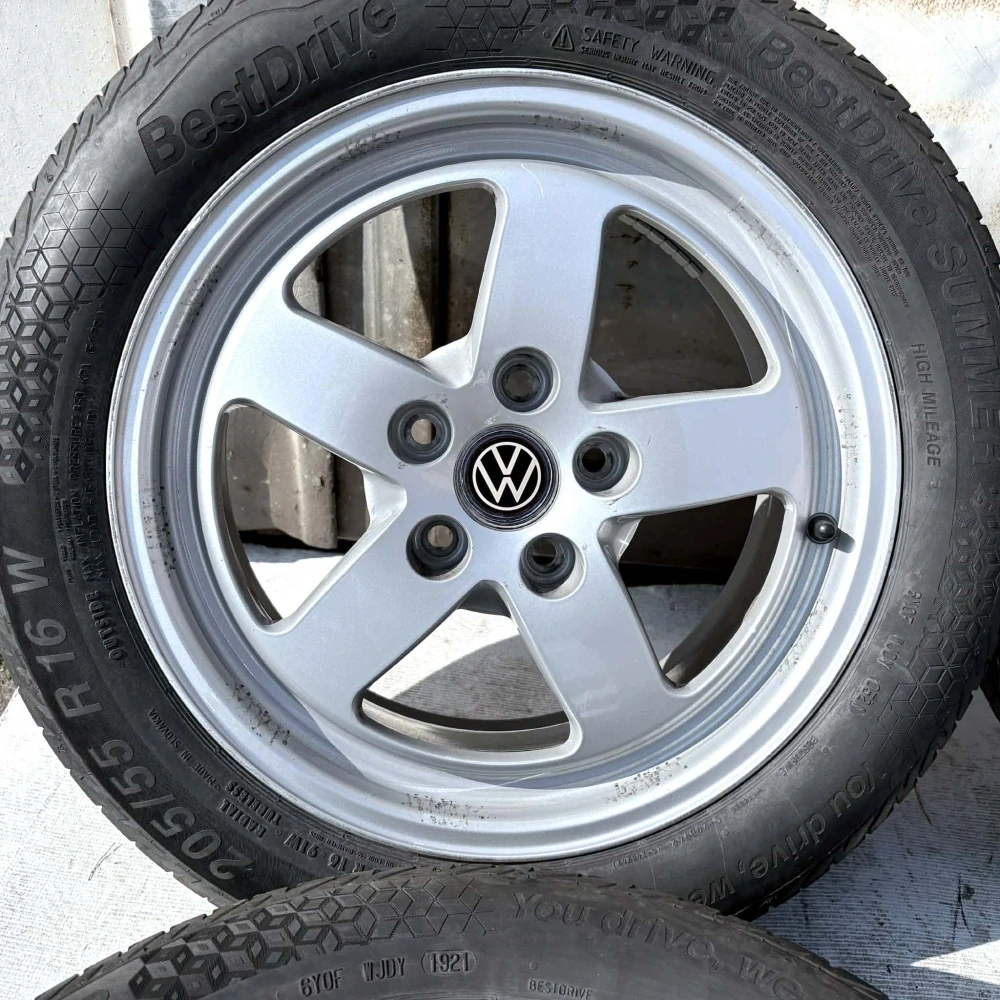 LETNÍ KOLA VW GOLF CADDY TOURAN 205/55R16 ROK 2021