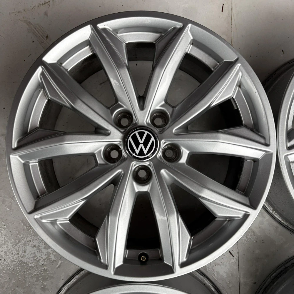 VW PASSAT GOLF TIGUAN CADDY 17"