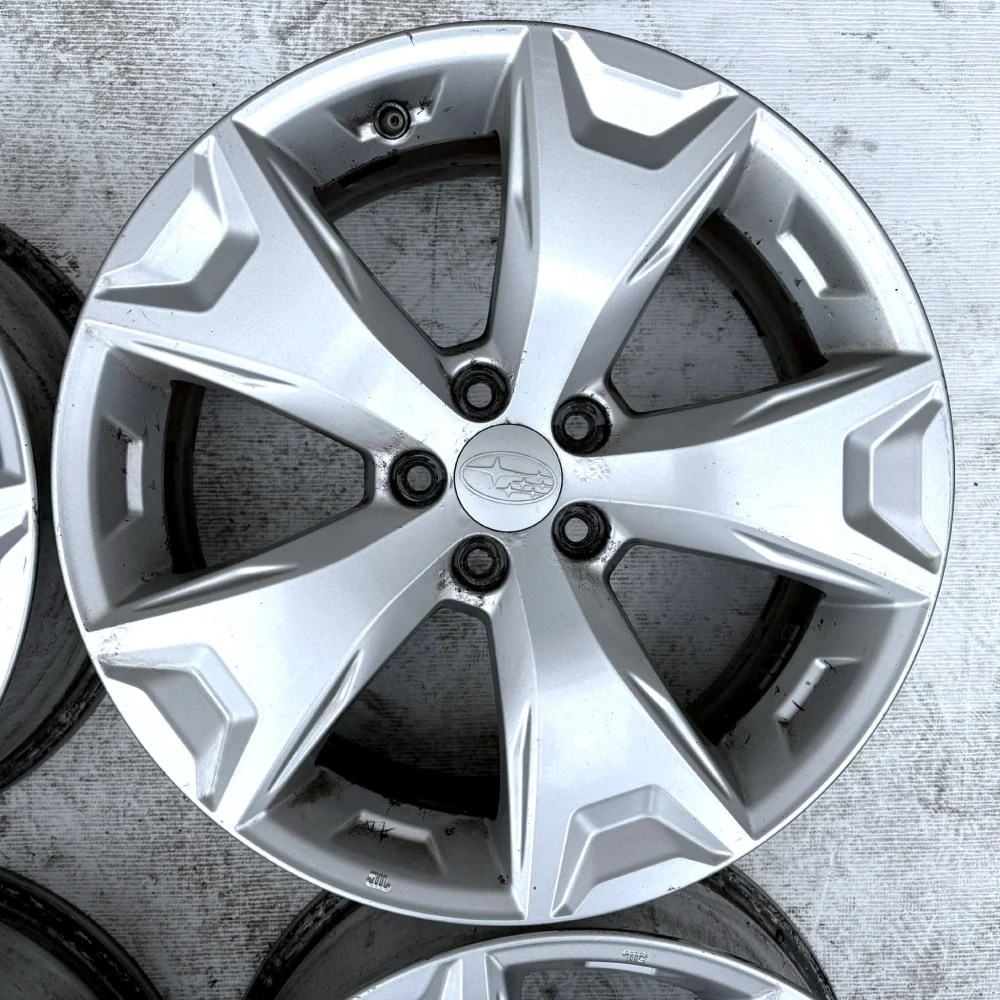 SUBARU FORESTER 17" 7J 5X114,3 ET48