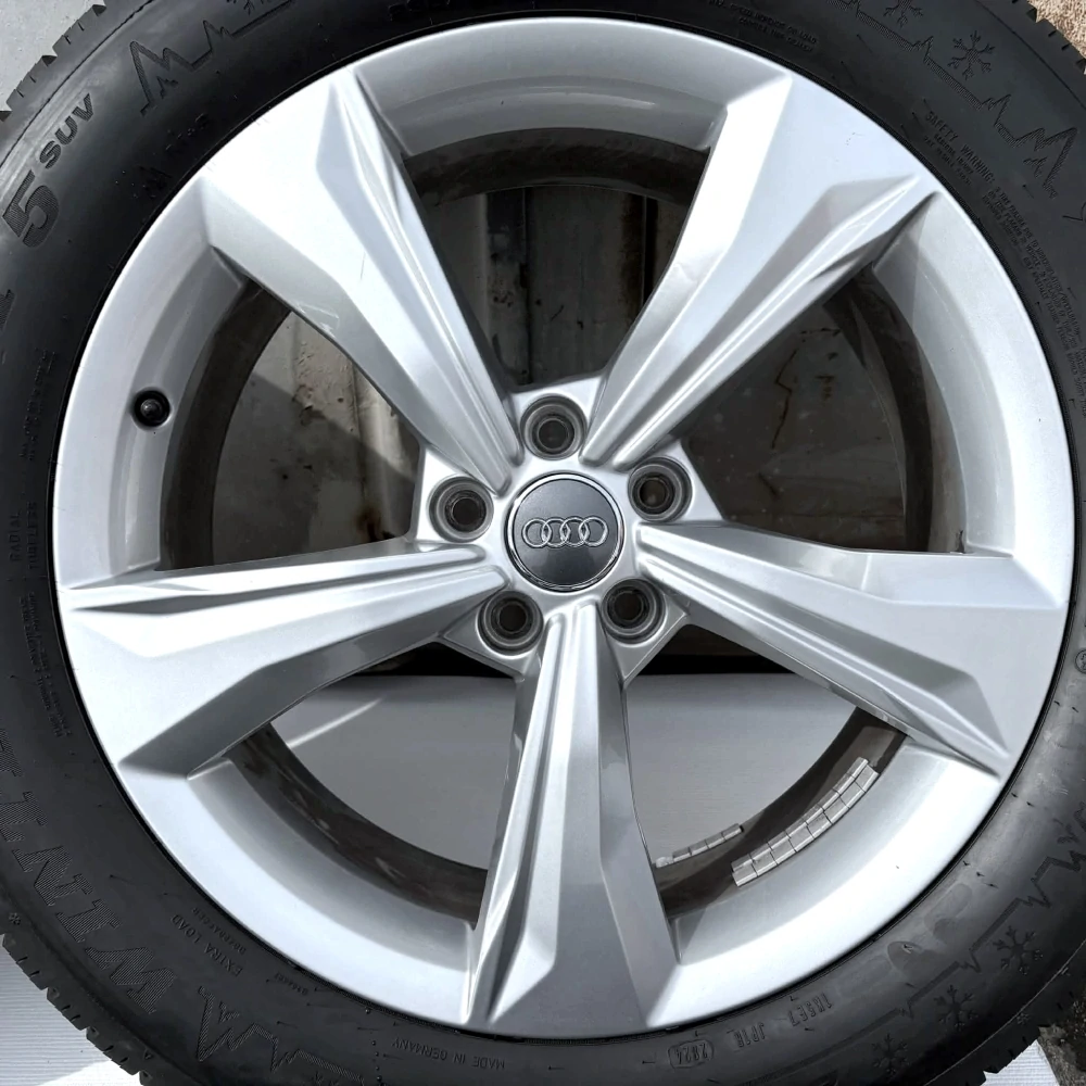 ORIGINÁLNÍ KOLA AUDI Q5 235/55R19 DUNLOP ROK 2024