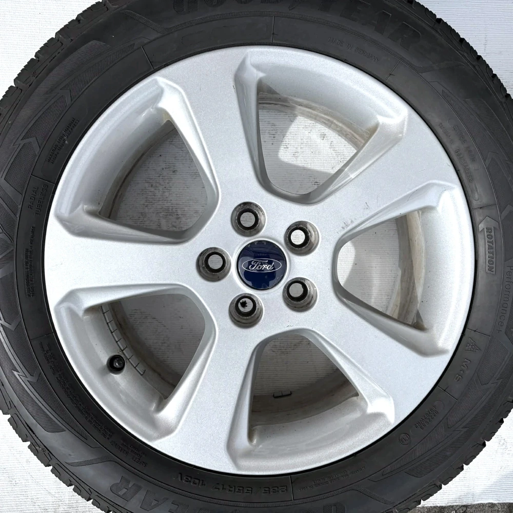 ORIGINÁLNÍ KOLA ZIMNÍ FORD S-MAX KUGA GALAXY 17"