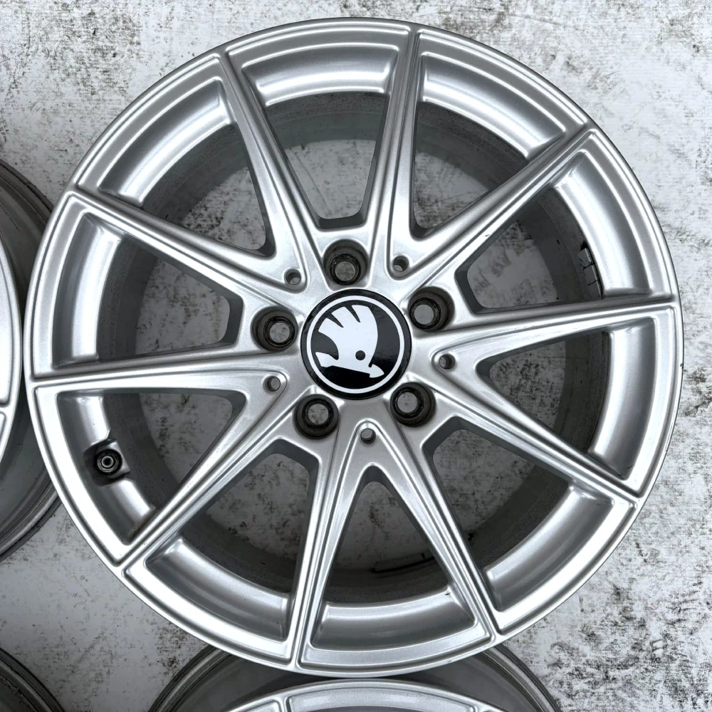 SKODA OCTAVIA SUPERB YETI 16" 5X112 ET44