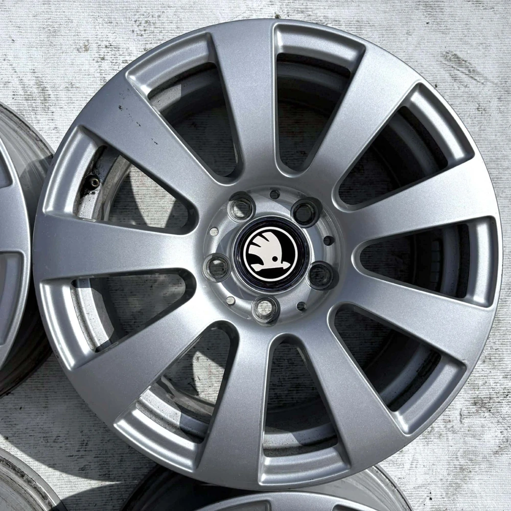 SKODA OCTAVIA SUPERB YETI 16" 5X112