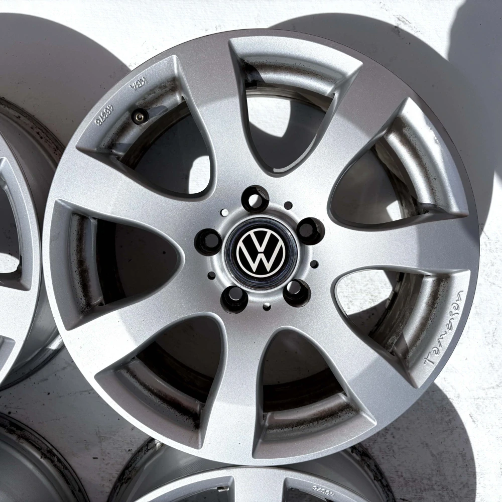 VW PASSAT TIGUAN SHARAN GOLF 16" 5X112