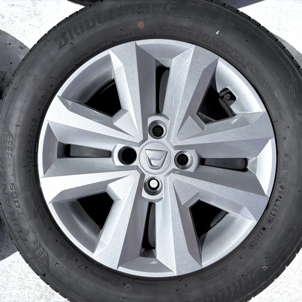 LETNÍ KOLA DACIA SANDERO DOKKER LOGAN 185/65R15