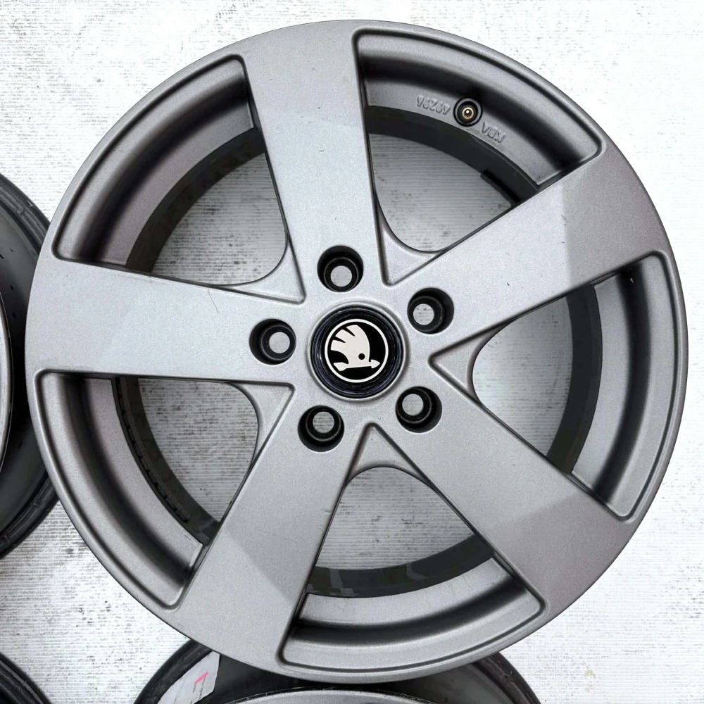 SKODA OCTAVIA 16" 5X112 ET50