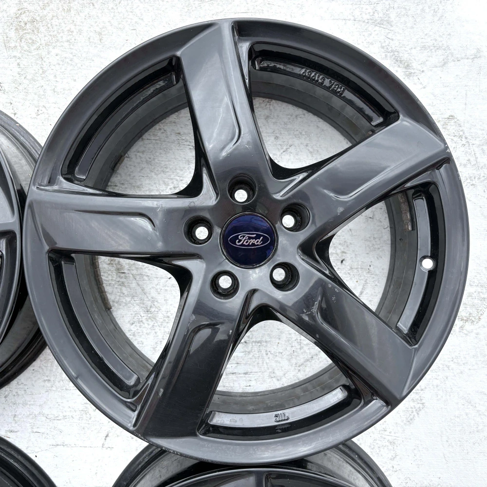 FORD FOCUS C-MAX MONDEO KUGA PUMA 17" 5X108