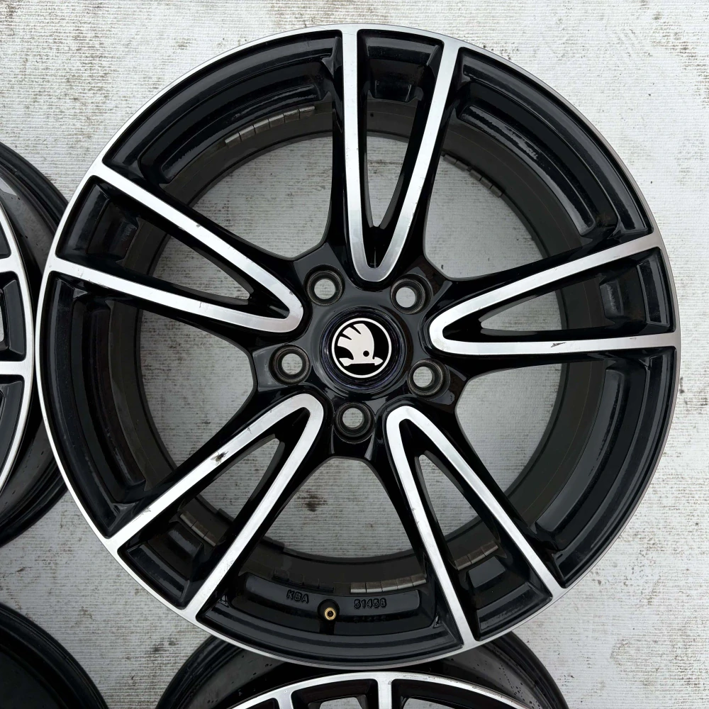SKODA OCTAVIA SUPERB YETI 17" 5X112 ET50